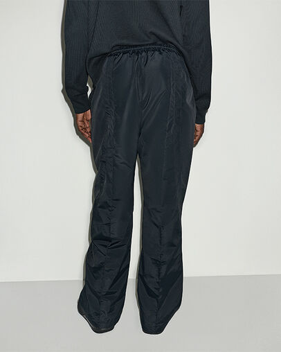 SHAI 001 Warm Up Pant Converse Black