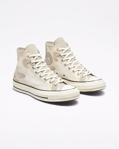 Chuck 70 Hybrid Camo Egret/Black/Egret, Angled View