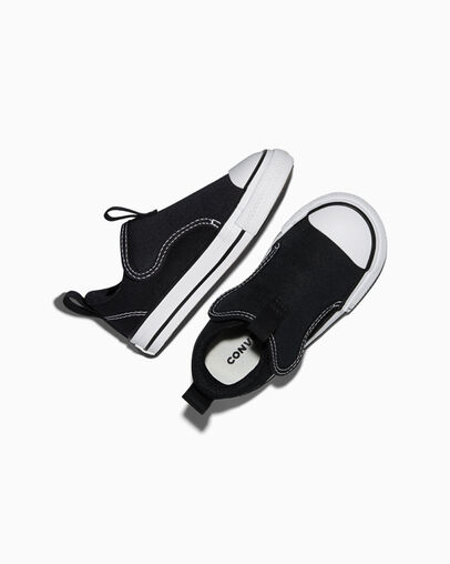 Chuck Taylor All Star Malden Street Slip Black/White/Black, Angled View