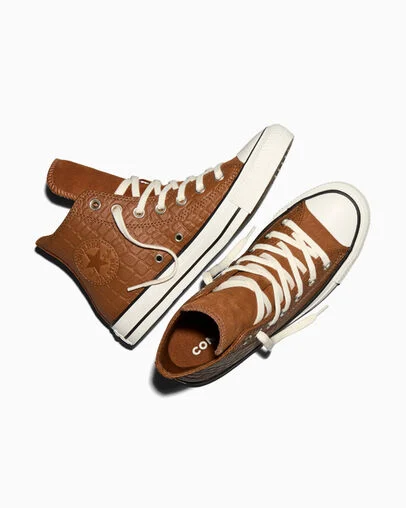 Chuck Taylor All Star Crocodile Warm Tan/Egret/Black, Angled View