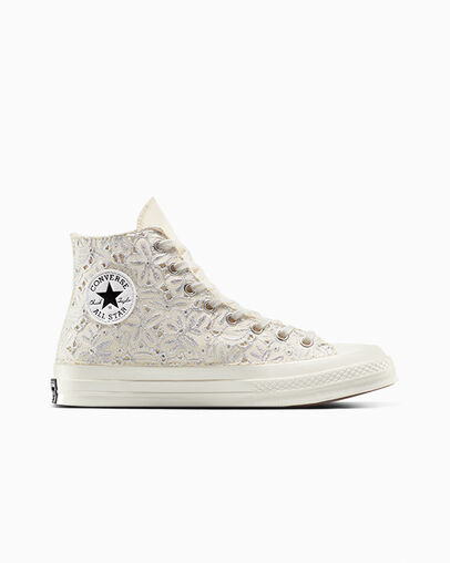 Chuck 70 Romantic Lace Silver Flowers, Outer Side View