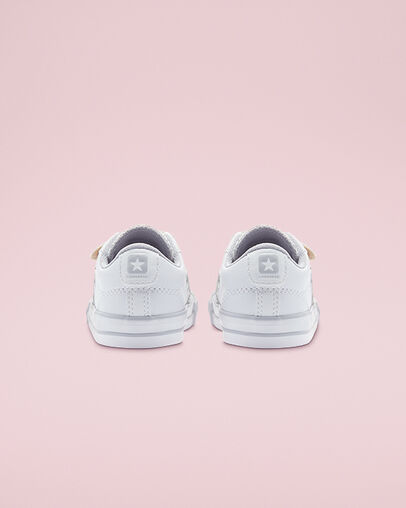 Metallic Leather Easy-On Star Player Blanc/Gravier/M&eacute;tallique, Heel View