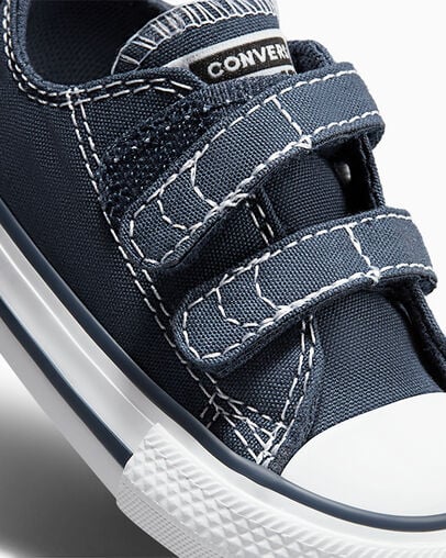Chuck Taylor All Star 2V Tdlr/Yth Athletic navy/Bianco, Detail Angle View