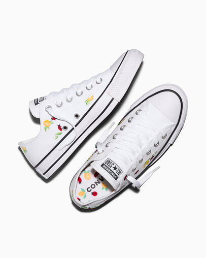 Chuck Taylor All Star Picnic White/Black/Sunny Outlook, Angled View