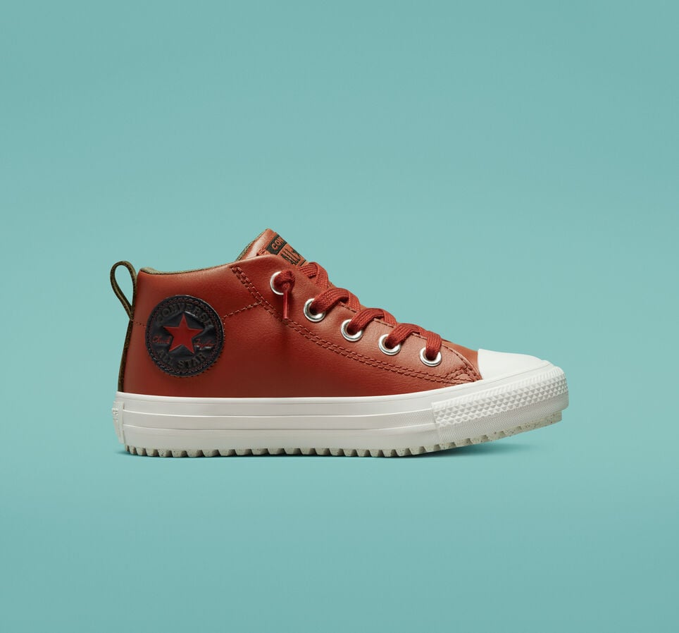 chuck taylor all star sneaker boot