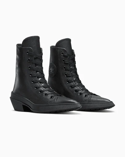 Chuck 70 De Luxe Pointed Leather Black/Black/Black, Top and Side View