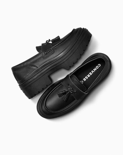 Chuck Taylor All Star Lugged Heel Loafer Platform Leather Black/Black/Black, Angled View