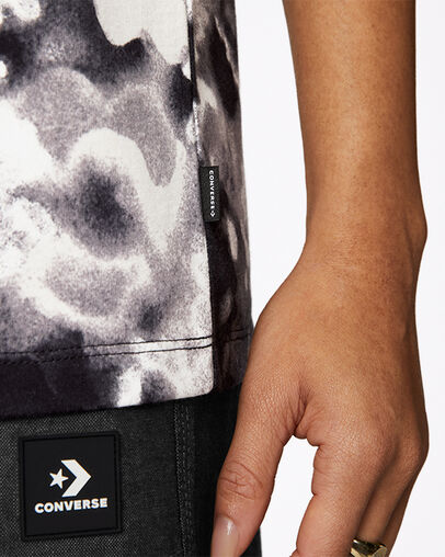 T-shirt avec patch &agrave; motif floral d&eacute;lav&eacute; Noir Converse, Detail View