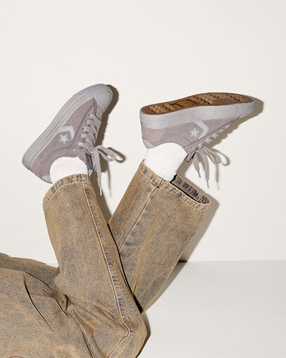 Star Player 76 Suede Dahlia Dust/Totally Neutral, On Foot Shot 2