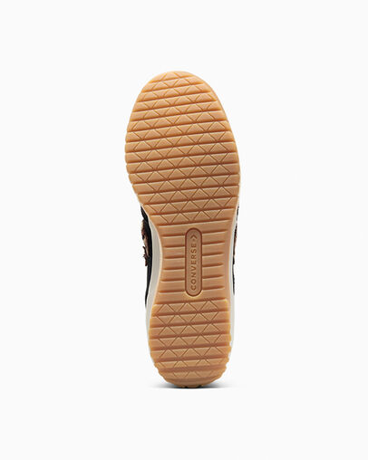  Negro/Ron caf&eacute;/Galleta de jengibre, Outsole View
