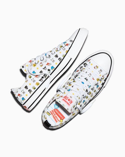 Converse x Hello Kitty And Friends Chuck Taylor All Star BFFS White/Black/Pink, Angled View