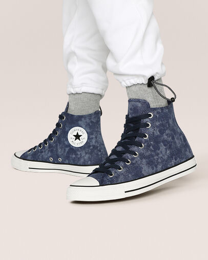 Chuck Taylor All Star Washed Canvas Midnight Navy/Midnight Navy, On Foot Shot 1