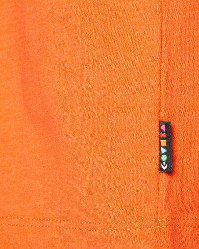 Converse Shapes Triangle Graphic T-Shirt Bright Poppy Heather, Detail View