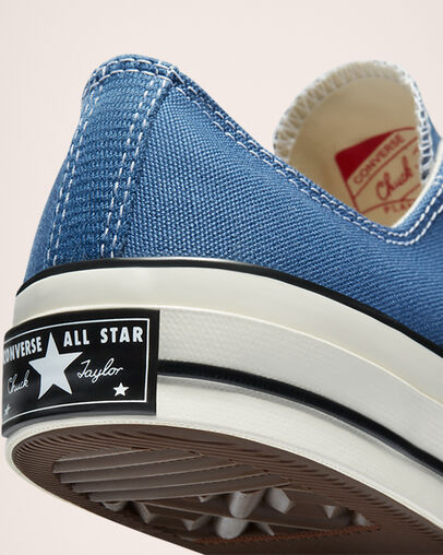 Chuck 70 Vintage Canvas Azul marino aut&eacute;ntico/Negro/Garza, Detail Angle View