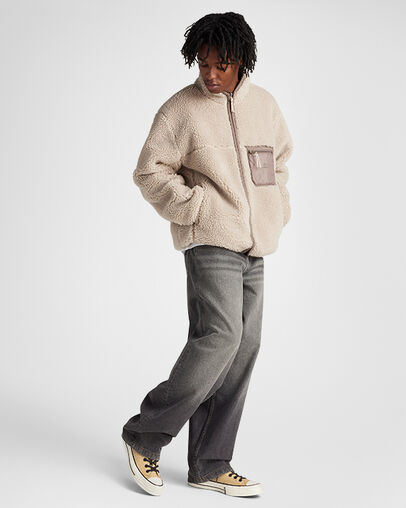 Chuck 70 GORE-TEX Waterproof Last Straw/Sunny Angle/Black, On Foot Shot 1