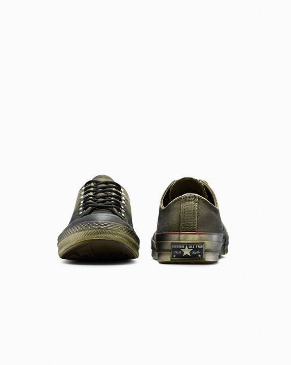 Chuck 70 Canvas Spray Paint