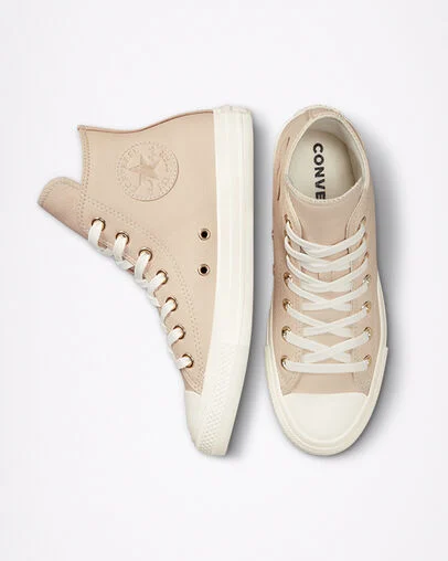Chuck Taylor All Star Earthy Neutrals Bisonte claro/Garza/Oro claro, Top and Side View