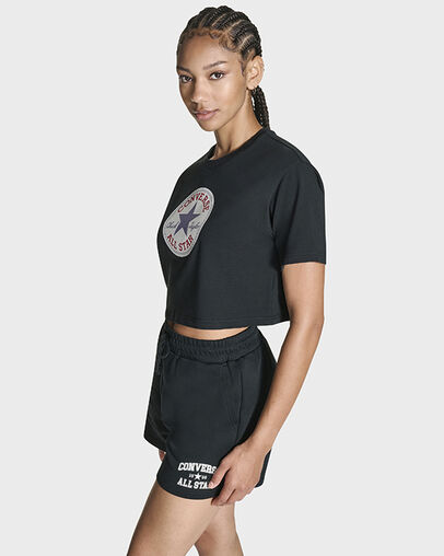 Chuck Taylor All Star Patch Cropped T-Shirt Black, Full Body View