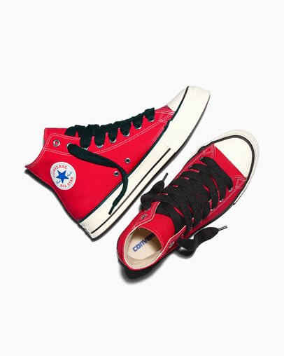 Chuck Taylor Throwback Red/Vintage White/Blue, Angled View