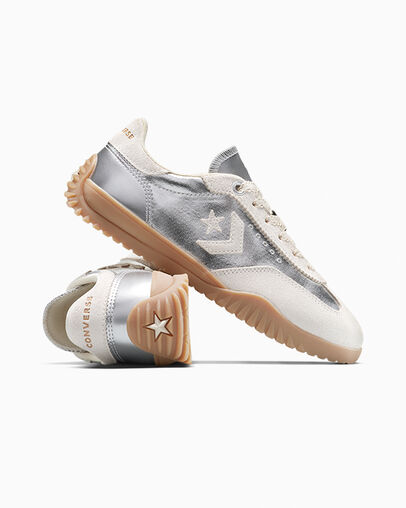 Run Star Trainer Metallic Canvas Dull Silver/Vintage White, Detail Angle View