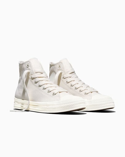 Chuck Taylor Throwback Vintage White/Vintage White, Top and Side View