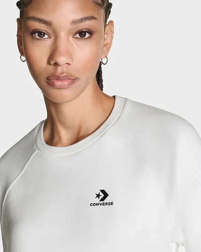 Star Chevron Cropped Crew Neck White, Detail View