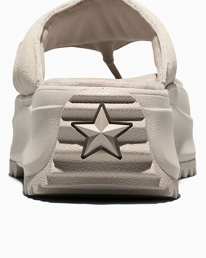 Run Star Sandal Platform Suede Papyrus/Papyrus/Papyrus, Detail Angle View