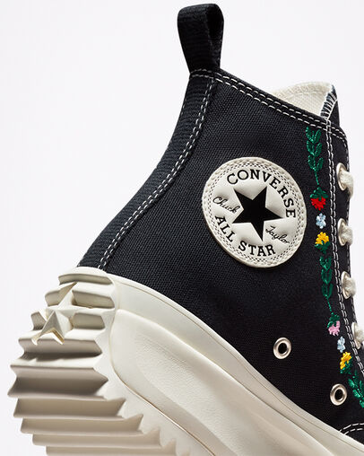 Run Star Hike Platform Floral Embroidery Nero/Egret/Midnight Clover, Detail Angle View