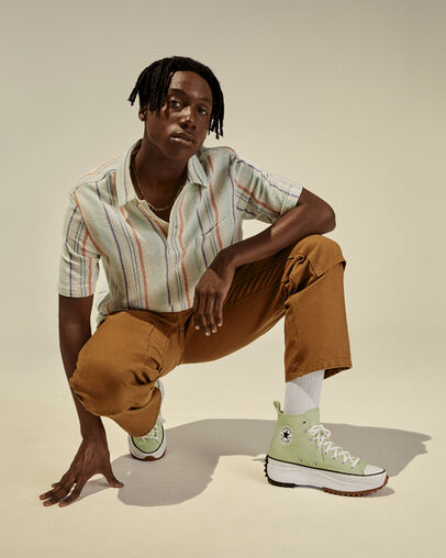 Run Star Hike Platform Seasonal Color Olive Aura/Black/White, On Foot Shot 2