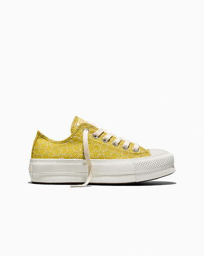 Chuck Taylor All Star Lift Platform Petal Pop Bright Outlook/Egret/Egret, Outer Side View