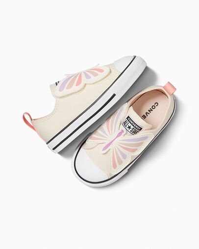 Chuck Taylor All Star Easy-On Butterflies Egret/Soft Peach/Pink Phase, Angled View