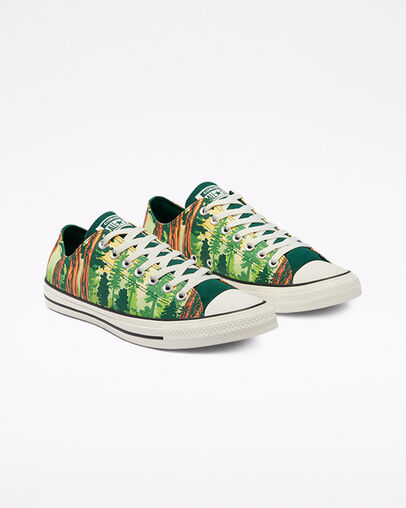 Chuck Taylor All Star The Great Outdoors Midnight Clover/Multi/Egret, Angled View