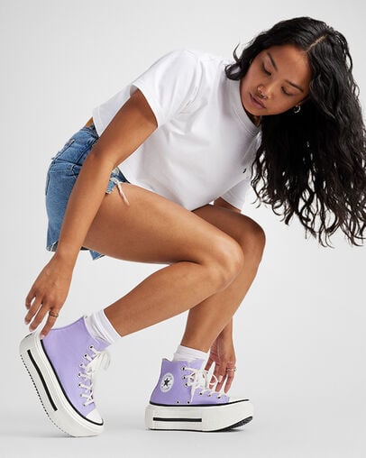 Chuck Taylor All Star Lift Double Stack Platform Canvas Violet Heat/Egret/Black, On Foot Shot 2