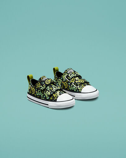 Chuck Taylor All Star Easy-On Snake Dk Smoke Grey/Cozy Moss, Angled View