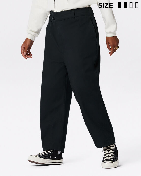 Converse Shapes Triangle Front Chino 