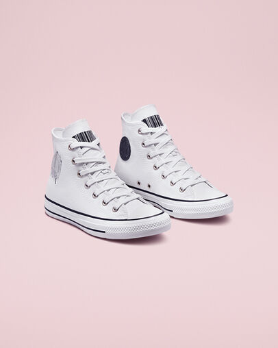 Chuck Taylor All Star Future Utility White/Black/White, Angled View