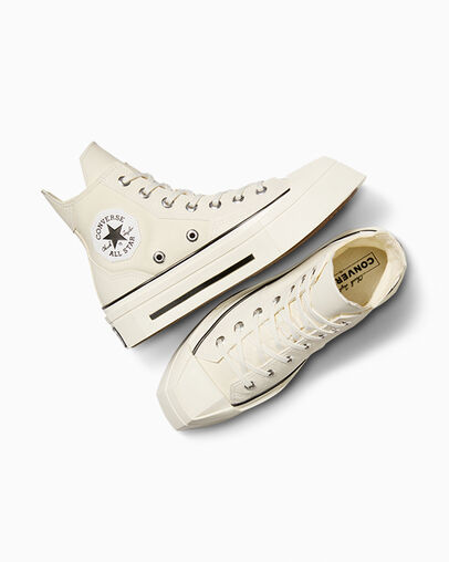 Chuck 70 De Luxe Squared Garza/Negro/Garza, Angled View