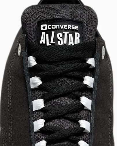 Chuck Taylor Puff Black/White/Black, Detail Angle View