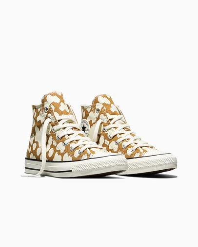 Chuck Taylor All Star Deer Honey Stick/Vintage White, Top and Side View