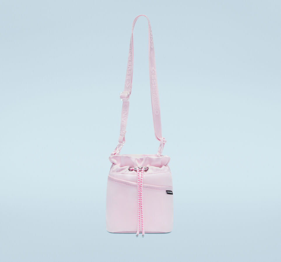 D&eacute;couvrez le mini sac seau bandouli&egrave;re Mousse rose