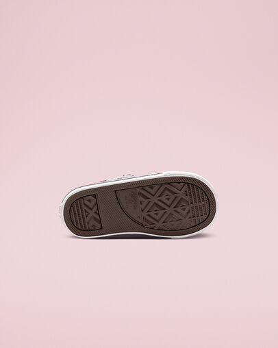 Chuck Taylor All Star Easy-On Desert Explorer White/Engine Smoke/Green, Outsole View