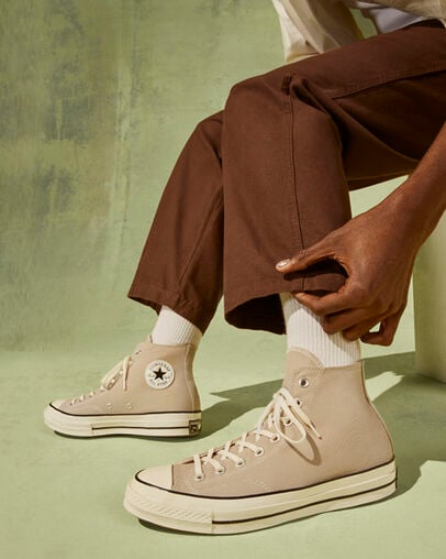 Chuck 70 Canvas Papyrus/&Eacute;cru/Noir, Reflective View