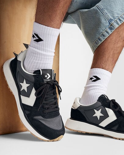 Omni Trainer Black/Dark Matter, Reflective View