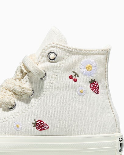 Chuck Taylor All Star EVA Lift Platform Fruits & Flowers Vintage White/Egret/Black, Detail Angle View