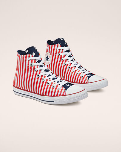 Stars & Stripes Chuck Taylor All Star Wei&szlig;/Midnight Navy/University Red, Angled View