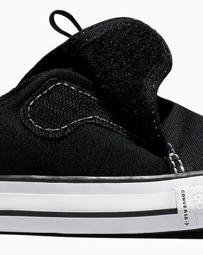 Chuck Taylor All Star Malden Street Slip Black/White/Black, Detail Angle View