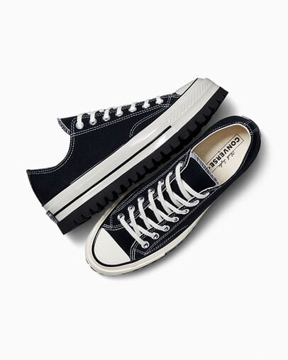 Chuck 70 Lugged Black Trek, Angled View