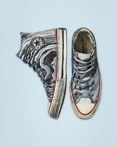 Hydro Dip Dyed Chuck 70 Canvas LTD Dise&ntilde;o negro te&ntilde;ido con agua, Top and Side View