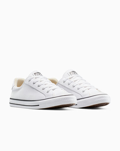 Chuck Taylor All Star Dainty Lucky Blanco/Negro/Blanco, Top and Side View