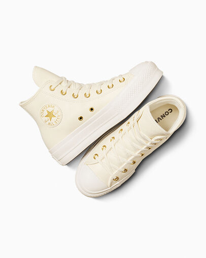 Chuck Taylor All Star Lift Platform Golden Hits Egret/Egret/Gold, Angled View